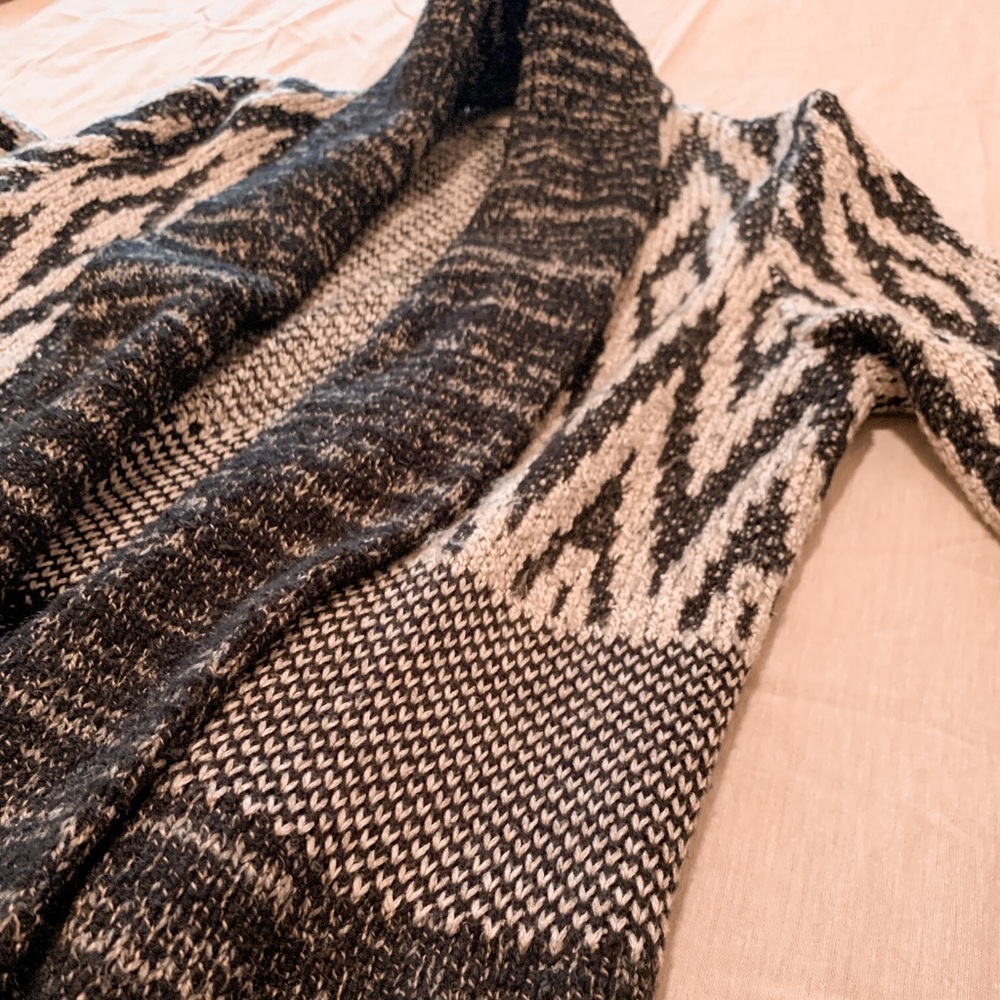 Chunky Black/Off-White Sweater